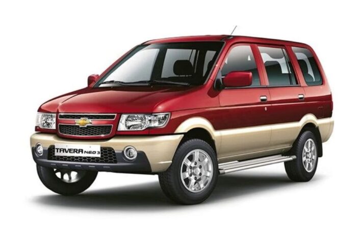 Chevrolet Tavera taxi service in Hubli for family travel, airport transfer and outstation trips