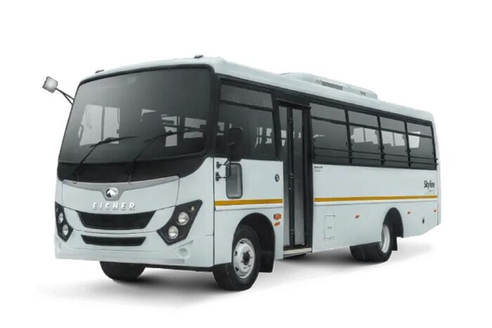 Mini bus rental service in Hubli for group and corporate travel